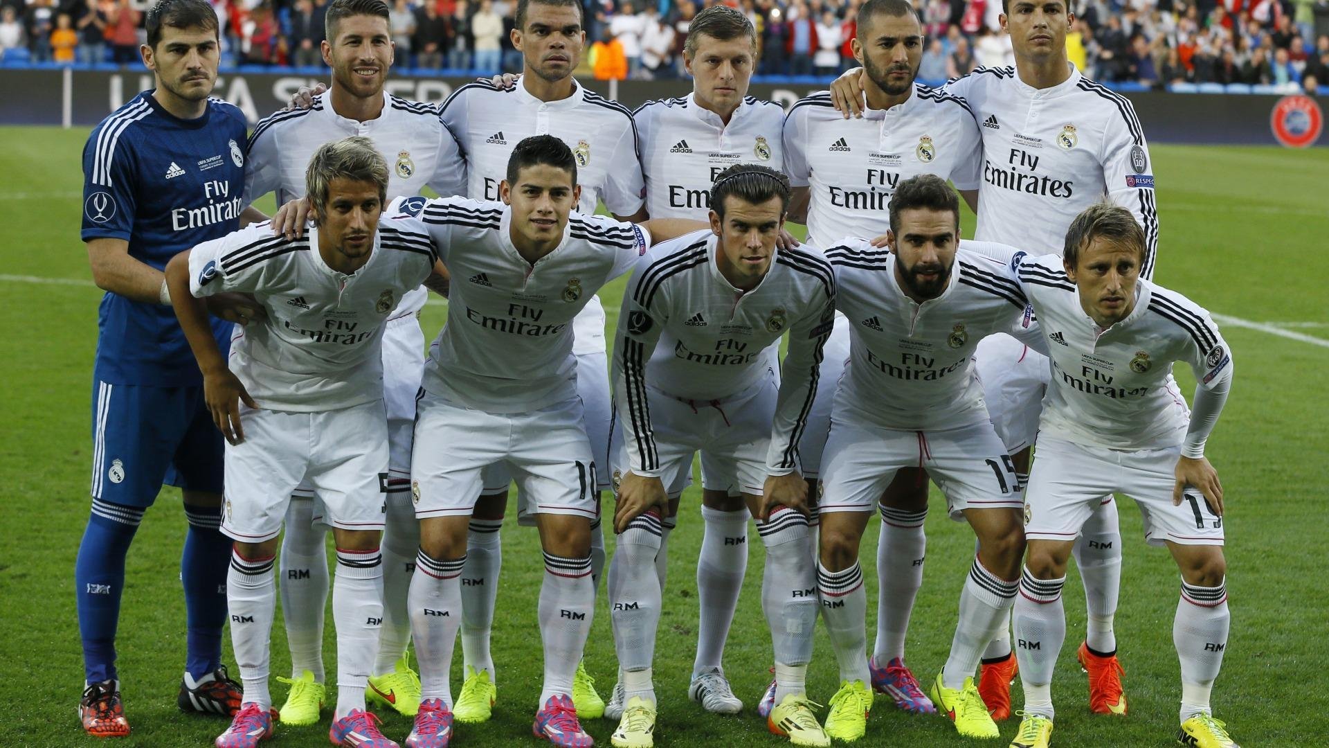 佛罗伦萨多次组织传控打破防守体系，佛罗伦萨首发